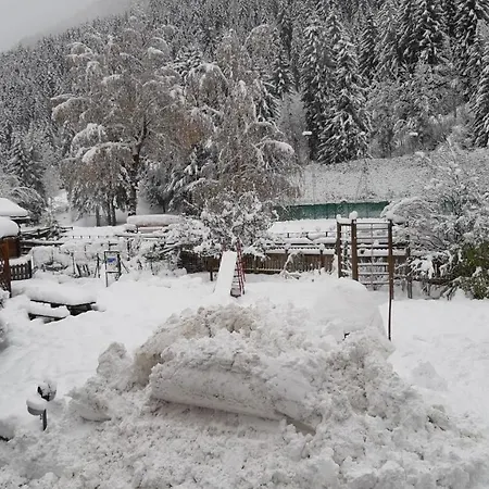 La Val Hotel