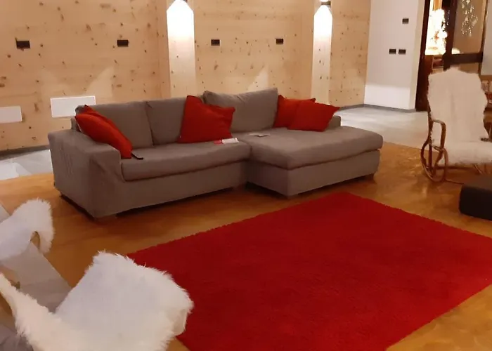La Val Hotel 2*