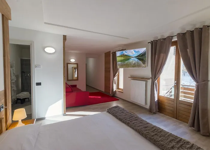 La Val Hotel Isolaccia