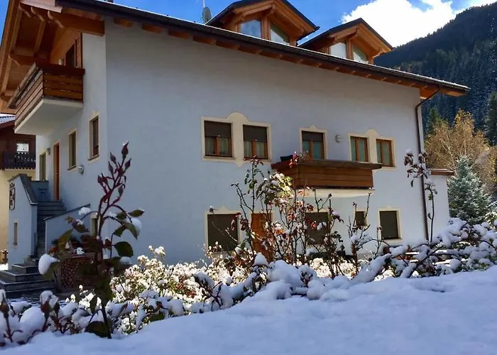 Hotel La Val Isolaccia