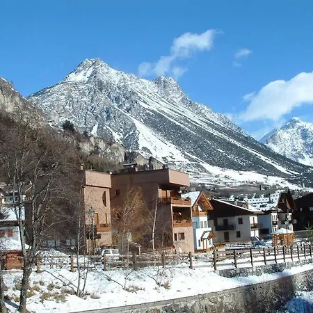 Hotel La Val Isolaccia
